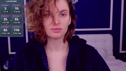 Snapshot of saidaray chatting on December 2025 10:24:01 AM Adel online show from December 2025 10:24:01 AM