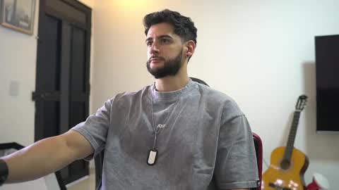 saimon  online show from December 2025 05:20:02 PM