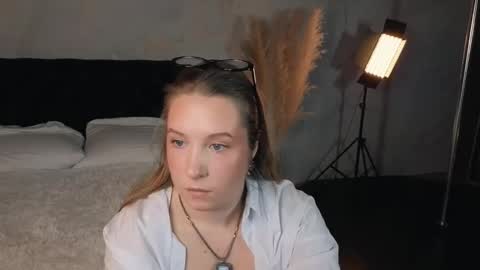 Snapshot of saint__vicious chatting on October 2025 08:29:02 PM saint__vicious online show from October 2025 08:29:02 PM