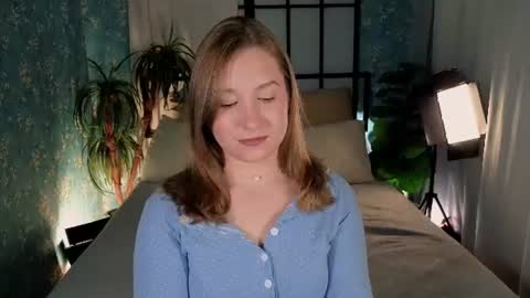 saint__vicious online show from June 2026 08:19:02 PM