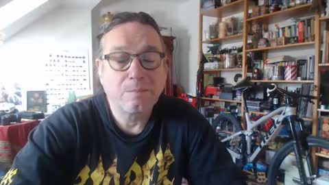 Snapshot of saint_beauvais chatting on January 2025 10:32:02 AM saint_beauvais online show from January 2025 10:32:02 AM