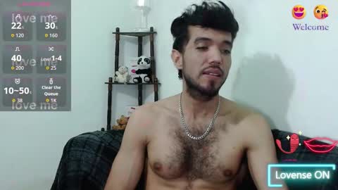 Saint Castle online show from October 2025 01:36:02 AM