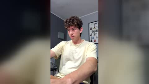 saint_nott online show from April 2026 06:32:02 PM