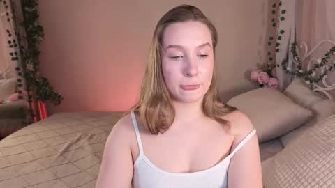 Snapshot of saint_trisha chatting on March 2026 08:37:01 PM Trisha online show from March 2026 08:37:01 PM