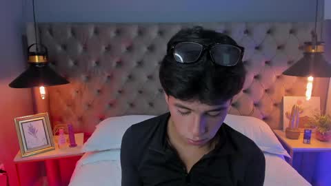 Santi online show from May 2026 01:08:01 PM