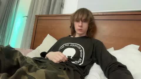 Snapshot of saintfawn chatting on May 2026 01:03:02 AM saintfawn online show from May 2026 01:03:02 AM