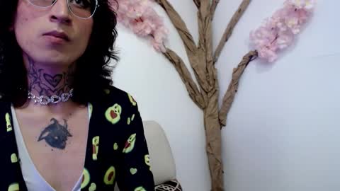 Snapshot of sakura__love_ chatting on October 2025 07:25:02 PM Hikari online show from October 2025 07:25:02 PM