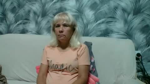 Snapshot of sakura_blonde chatting on October 2025 04:51:02 AM sakura_blonde online show from October 2025 04:51:02 AM