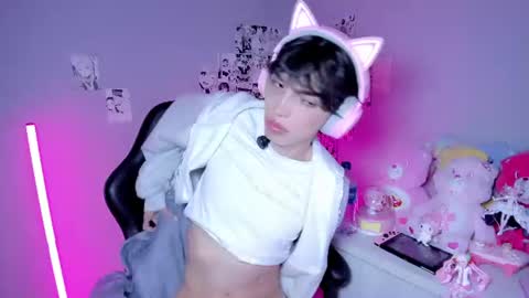 Snapshot of sakura_kitty_ chatting on July 2026 05:28:01 AM Kitty online show from July 2026 05:28:01 AM