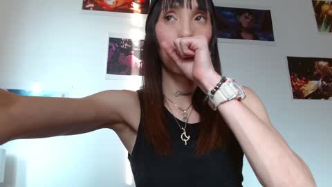 Snapshot of sakura_skinny chatting on December 2024 09:55:02 PM Sakura Skinny online show from December 2024 09:55:02 PM