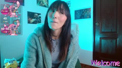Snapshot of sakura_skinny chatting on January 2025 01:14:01 PM Sakura Skinny online show from January 2025 01:14:01 PM