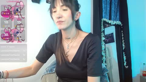 Snapshot of sakura_skinny chatting on January 2025 05:11:01 PM Sakura Skinny online show from January 2025 05:11:01 PM