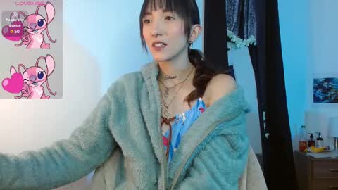Snapshot of sakura_skinny chatting on January 2025 03:07:01 PM Sakura Skinny online show from January 2025 03:07:01 PM