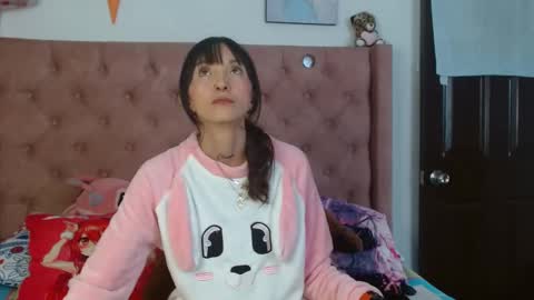 Snapshot of sakura_skinny chatting on March 2025 03:40:01 PM Sakura Skinny online show from March 2025 03:40:01 PM