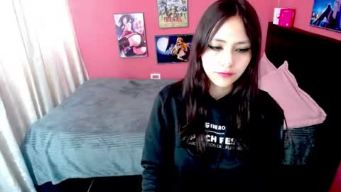 sakuraamimi online show from June 2026 11:49:02 AM