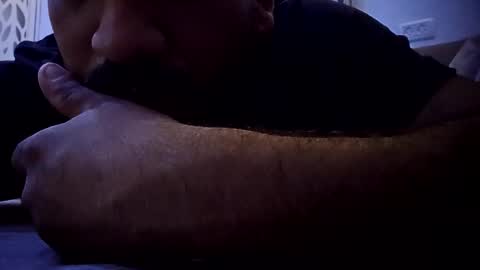 Snapshot of sal689433 chatting on October 2025 11:33:01 PM MOD online show from October 2025 11:33:01 PM