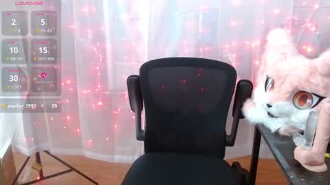 Snapshot of salacious_bunny chatting on November 2025 02:17:01 PM salacious_bunny online show from November 2025 02:17:01 PM