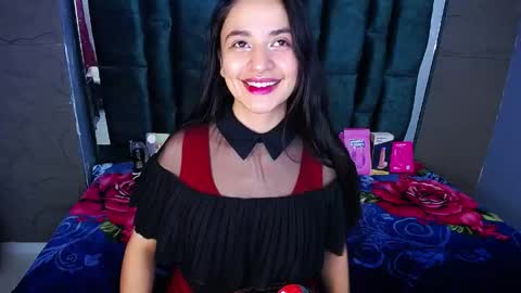 salamandrafon online show from May 2026 04:32:02 AM