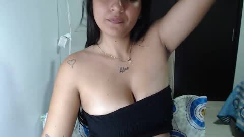 Snapshot of saliha_ chatting on May 2026 05:26:02 AM saliha online show from May 2026 05:26:02 AM