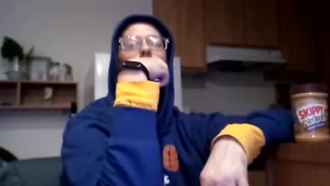 Snapshot of salis1981 chatting on December 2025 02:05:01 AM salis1981 online show from December 2025 02:05:01 AM