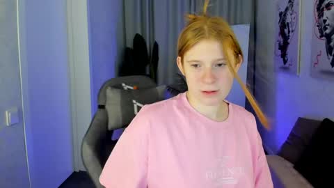 Snapshot of sally_ange1 chatting on May 2026 01:03:02 AM Sally online show from May 2026 01:03:02 AM