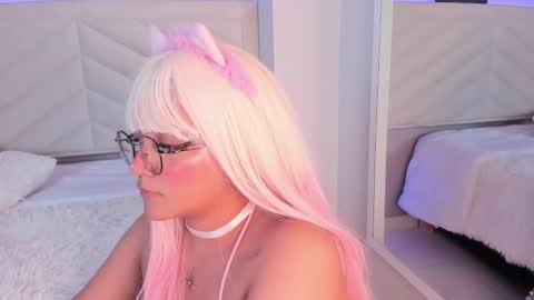  Sally White  online show from February 2025 02:49:02 AM