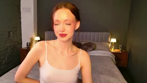 Snapshot of sallypinkman chatting on April 2026 01:17:01 PM Sally Pinkman online show from April 2026 01:17:01 PM