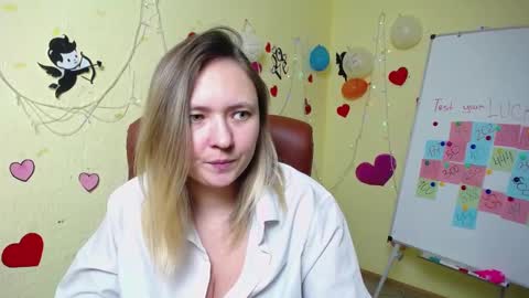 Snapshot of sallyverda chatting on February 2025 10:09:02 PM Sally online show from February 2025 10:09:02 PM