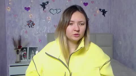 Snapshot of sallyverda chatting on February 2025 06:42:01 PM Sally online show from February 2025 06:42:01 PM