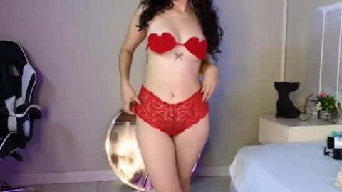 Snapshot of salma_falcon chatting on September 2025 07:30:01 PM Salma online show from September 2025 07:30:01 PM