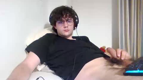 Snapshot of salokiin chatting on April 2026 03:42:02 PM salokiin online show from April 2026 03:42:02 PM