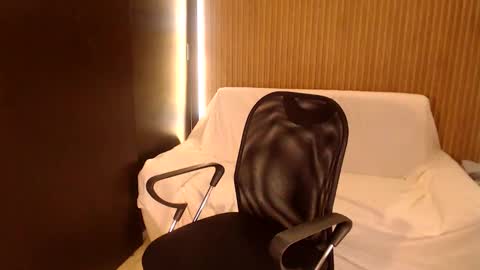 Salome online show from February 2026 09:42:01 PM