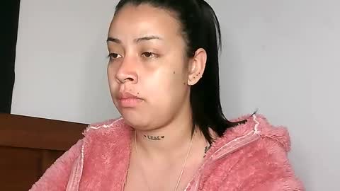 Snapshot of salome__hills chatting on March 2026 03:50:01 PM online show from March 2026 03:50:01 PM