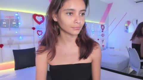 Snapshot of salome_rouse chatting on December 2024 07:41:02 PM Salome Rose online show from December 2024 07:41:02 PM