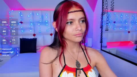Snapshot of salome_rouse chatting on January 2025 11:18:01 PM Salome Rose online show from January 2025 11:18:01 PM