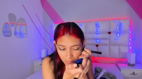 Snapshot of salome_rouse chatting on January 2025 02:08:02 PM Salome Rose online show from January 2025 02:08:02 PM