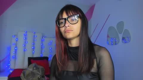 Salome Rose online show from November 2025 01:39:02 PM