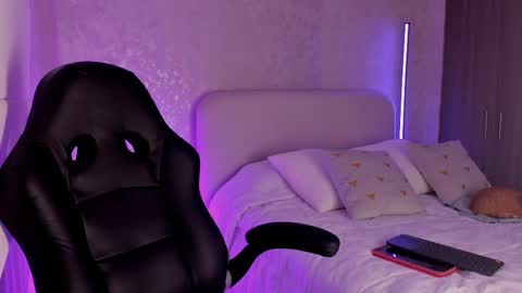 salo online show from February 2025 05:25:01 AM