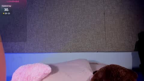 Snapshot of salomeferreira_ chatting on November 2025 05:23:01 PM Salome Ferreira online show from November 2025 05:23:01 PM