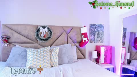 Snapshot of salomesimos1 chatting on December 2024 04:15:01 PM Salome online show from December 2024 04:15:01 PM