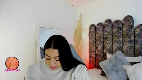 Snapshot of salomesimos1 chatting on October 2025 11:03:02 PM Salome online show from October 2025 11:03:02 PM