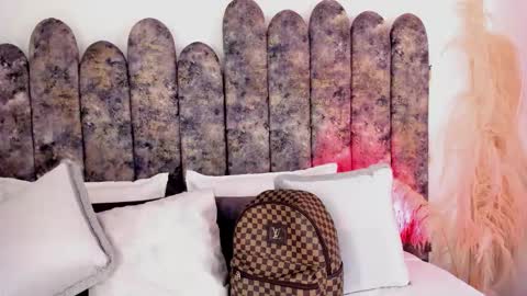 Snapshot of salomesimos1 chatting on October 2025 11:05:01 PM Salome online show from October 2025 11:05:01 PM