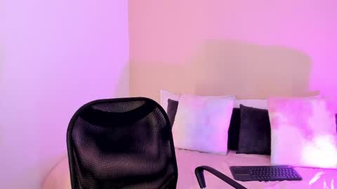 Salome online show from May 2026 11:10:01 PM