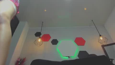 Snapshot of salomeswet chatting on September 2025 01:49:02 AM martina online show from September 2025 01:49:02 AM