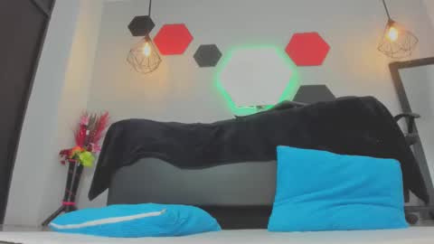 Snapshot of salomeswet chatting on September 2025 04:14:02 AM martina online show from September 2025 04:14:02 AM