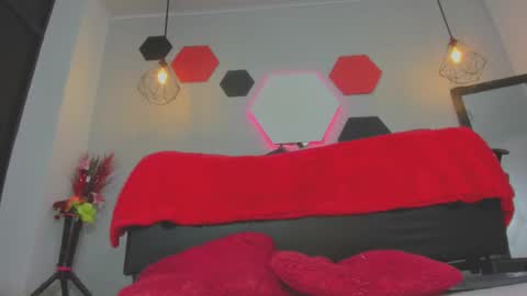 Snapshot of salomeswet chatting on September 2025 03:51:01 AM martina online show from September 2025 03:51:01 AM