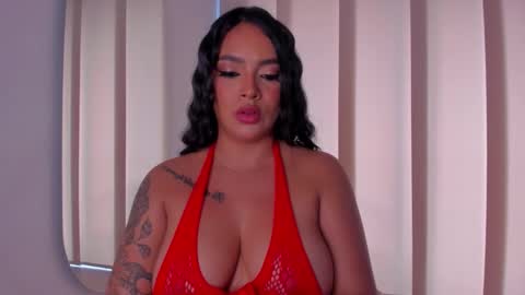 Snapshot of salommecruz01 chatting on March 2026 09:32:02 PM Salomme Cruz online show from March 2026 09:32:02 PM