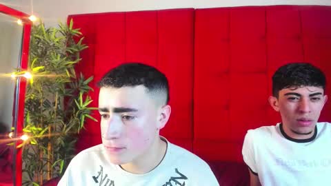Snapshot of salomon_jax chatting on September 2025 09:20:02 AM Salomon Jax and Luca online show from September 2025 09:20:02 AM