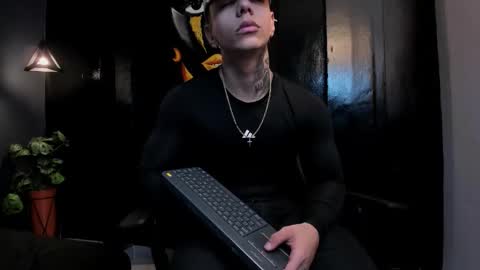 Snapshot of salvatore_damore chatting on September 2025 11:15:02 AM SALVATORE online show from September 2025 11:15:02 AM