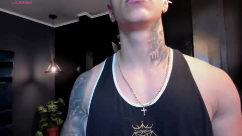 Snapshot of salvatore_damore chatting on September 2025 04:45:01 PM SALVATORE online show from September 2025 04:45:01 PM